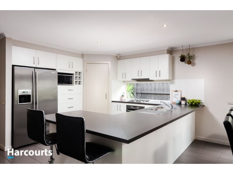 13 Madisson Crescent, Carrum Downs VIC 3201