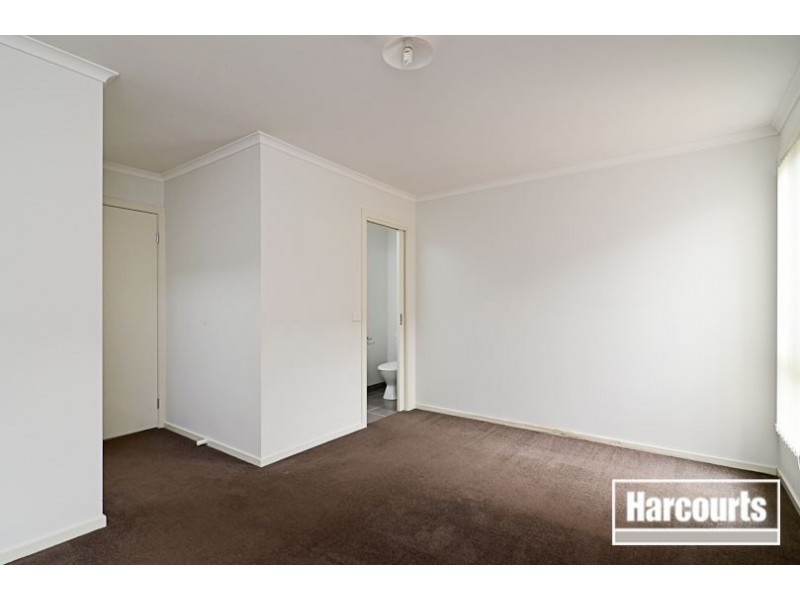 87 Diamond Parade, Skye VIC 3977