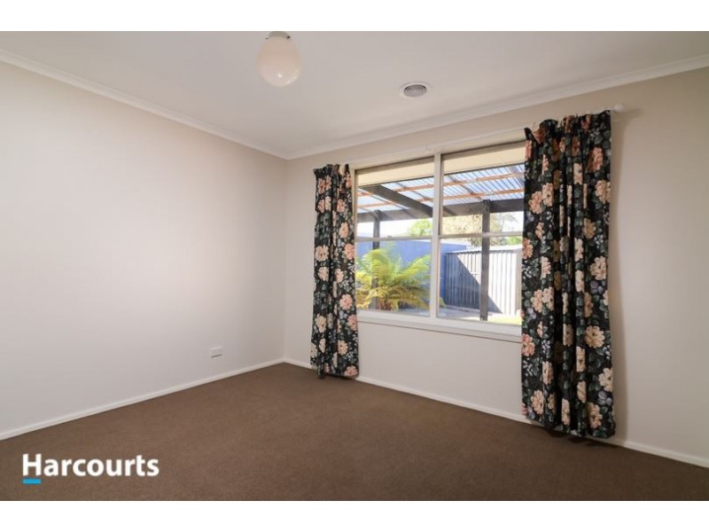 1 Bouvardia Crescent, Frankston North VIC 3200