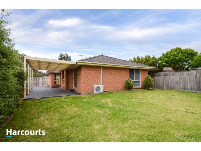 4 Elstar Drive, Carrum Downs VIC 3201