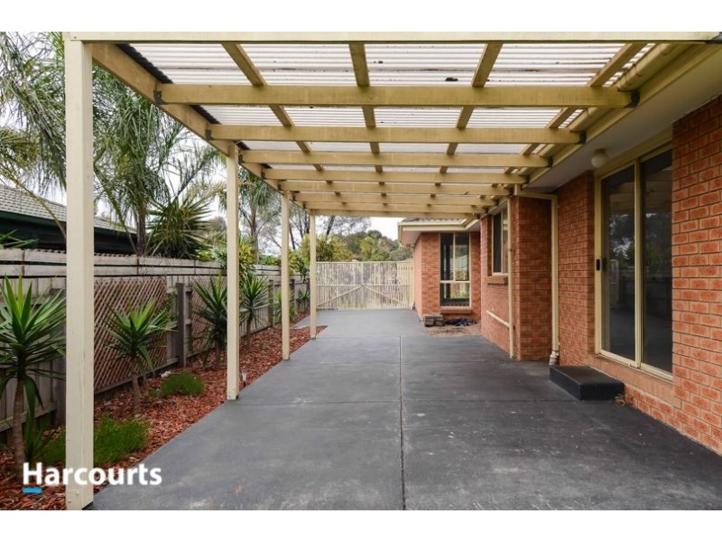 4 Elstar Drive, Carrum Downs VIC 3201