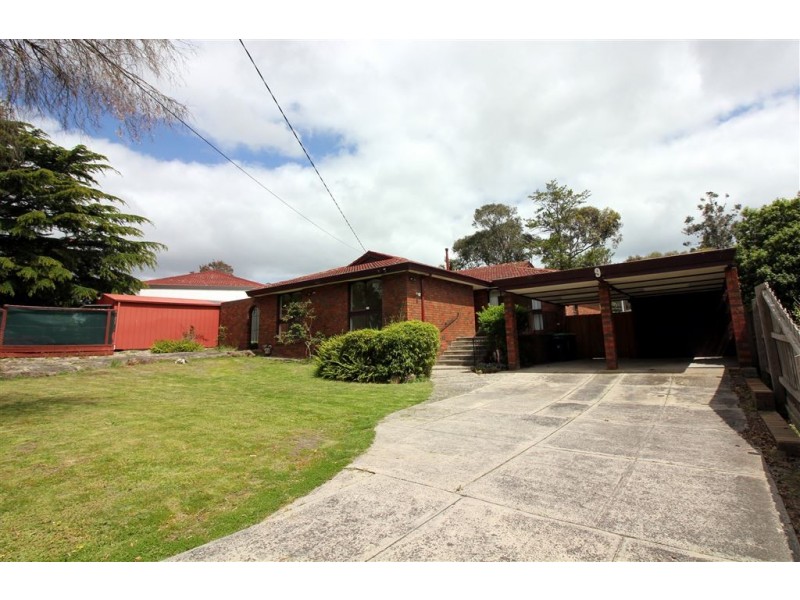 9 Hayden Avenue, Frankston VIC 3199