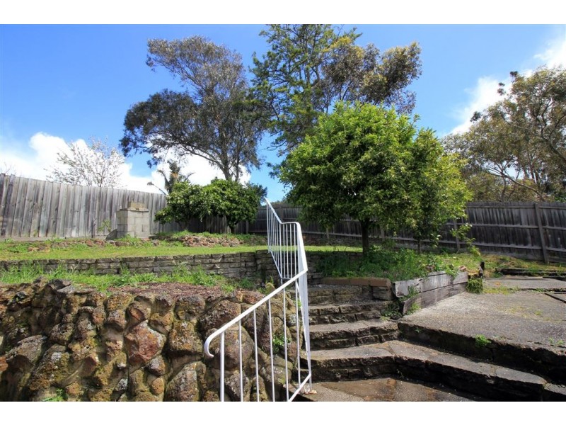 9 Hayden Avenue, Frankston VIC 3199