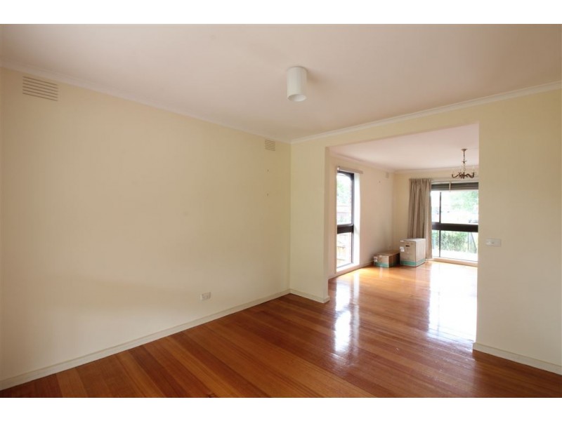 9 Hayden Avenue, Frankston VIC 3199