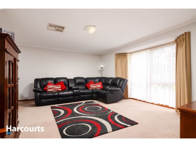 39 Robin Drive, Carrum Downs VIC 3201