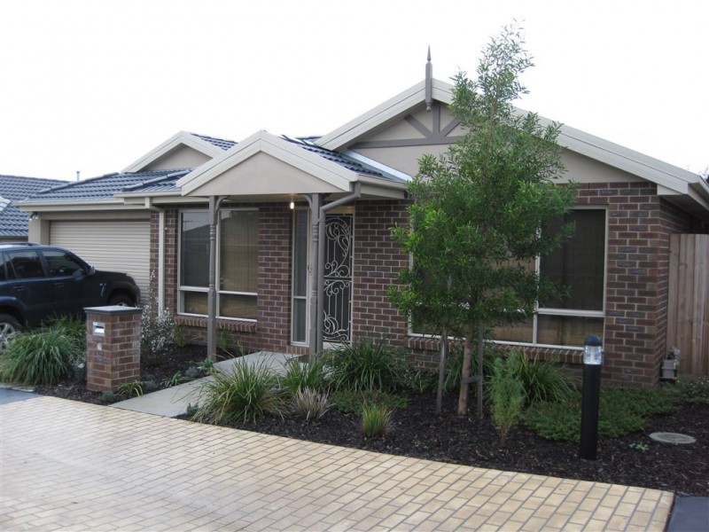 16/31-35 Brunnings Road, Carrum Downs VIC 3201