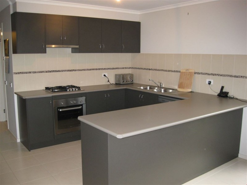 16/31-35 Brunnings Road, Carrum Downs VIC 3201