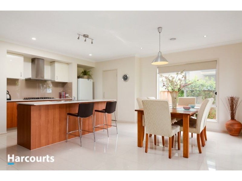 182 Sandhurst Boulevard, Sandhurst VIC 3977