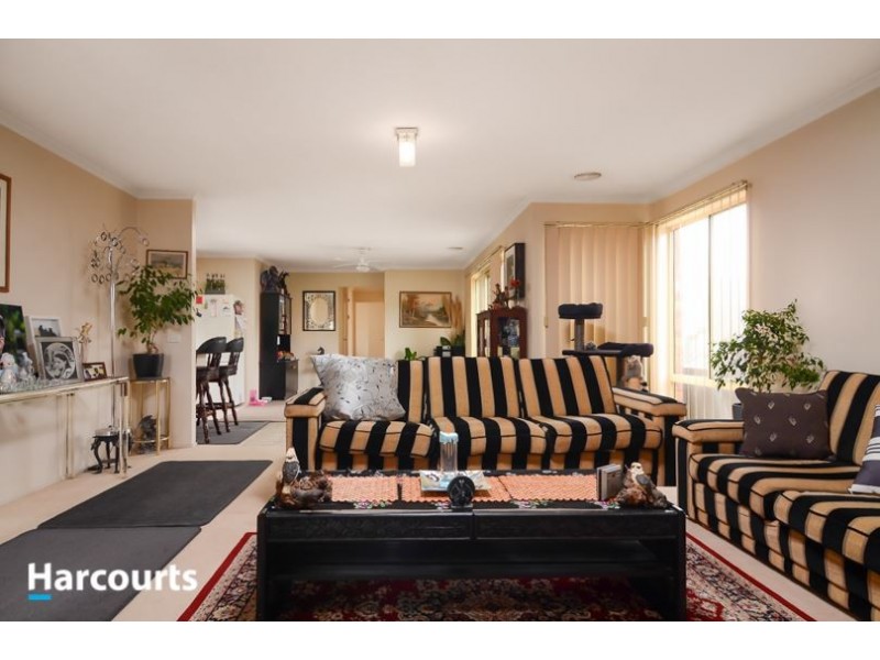 2 Sunrise Court, Carrum Downs VIC 3201