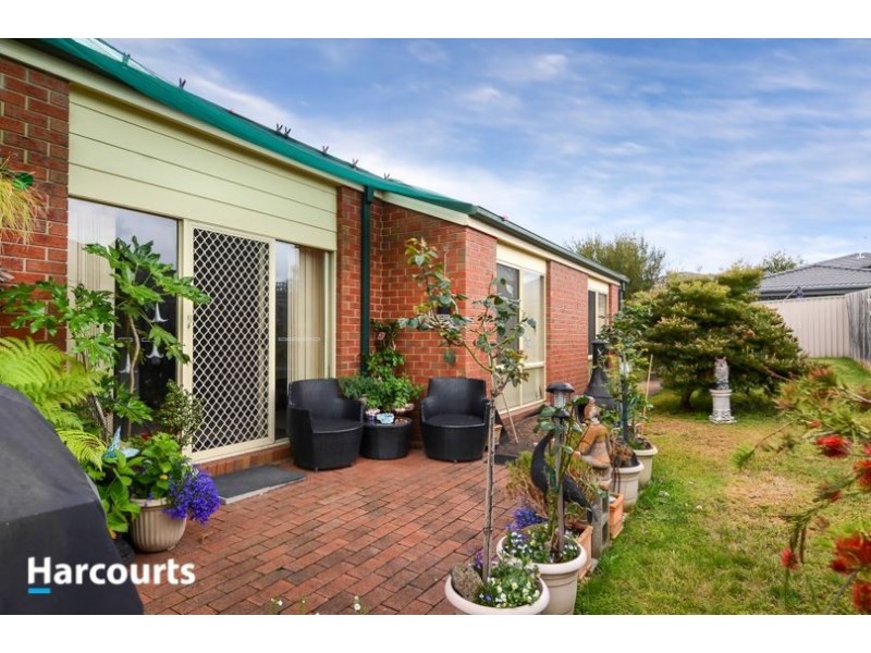 2 Sunrise Court, Carrum Downs VIC 3201