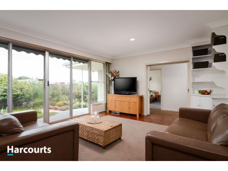 10 Knox Street, Carrum Downs VIC 3201