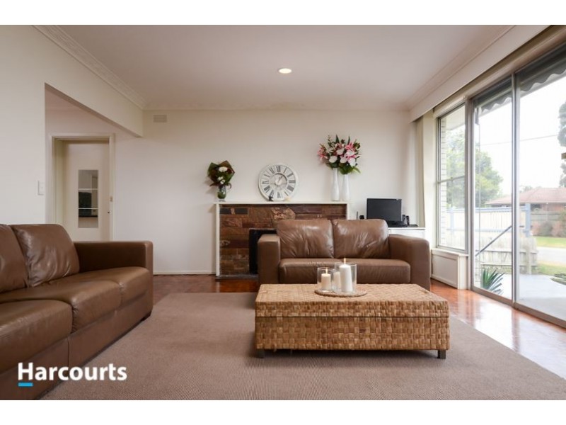 10 Knox Street, Carrum Downs VIC 3201