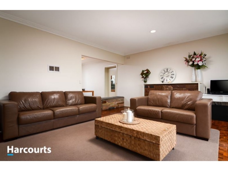 10 Knox Street, Carrum Downs VIC 3201