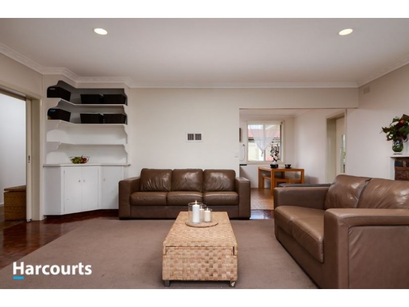 10 Knox Street, Carrum Downs VIC 3201