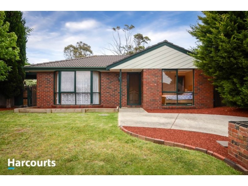 4 Greenslopes Drive, Carrum Downs VIC 3201