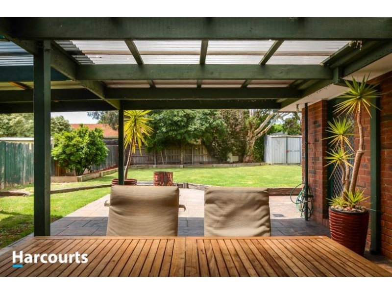 4 Greenslopes Drive, Carrum Downs VIC 3201