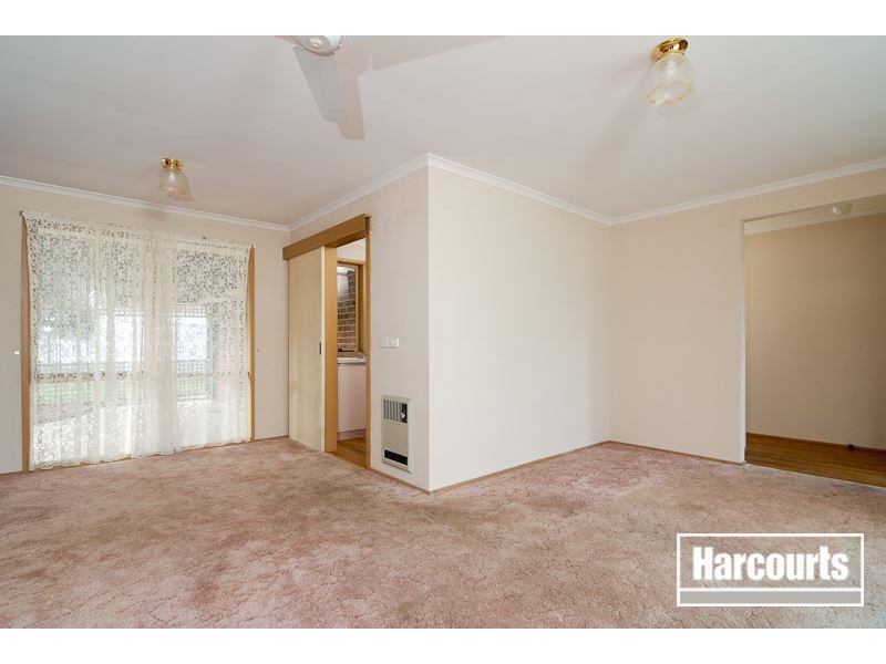 12 Paras Drive, Carrum Downs VIC 3201
