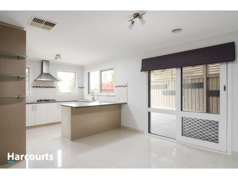 22 Whimbrel Crescent, Carrum Downs VIC 3201