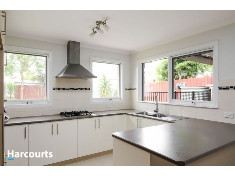 22 Whimbrel Crescent, Carrum Downs VIC 3201