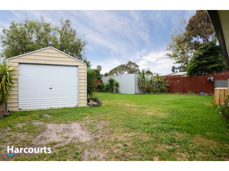 22 Whimbrel Crescent, Carrum Downs VIC 3201