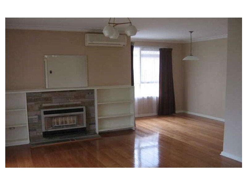 20 Stradbroke Avenue, Frankston South VIC 3199