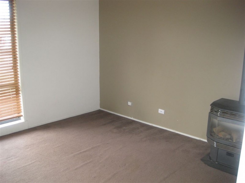 100 Carrumwoods Drive, Carrum Downs VIC 3201