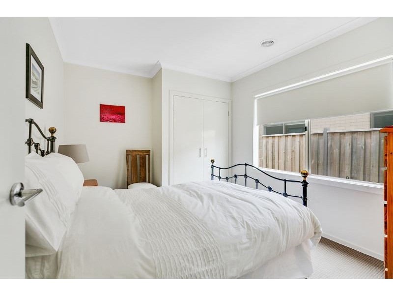 17 Warrego Circuit, Sandhurst VIC 3977