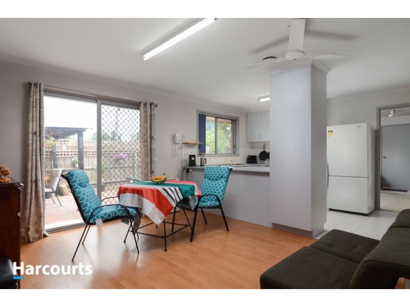 2 Laurel Crescent, Carrum Downs VIC 3201