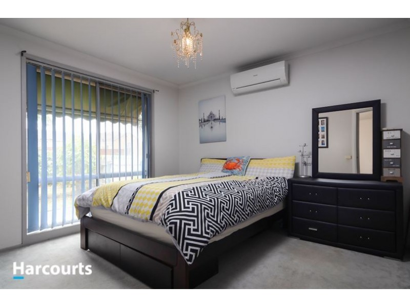 2 Laurel Crescent, Carrum Downs VIC 3201