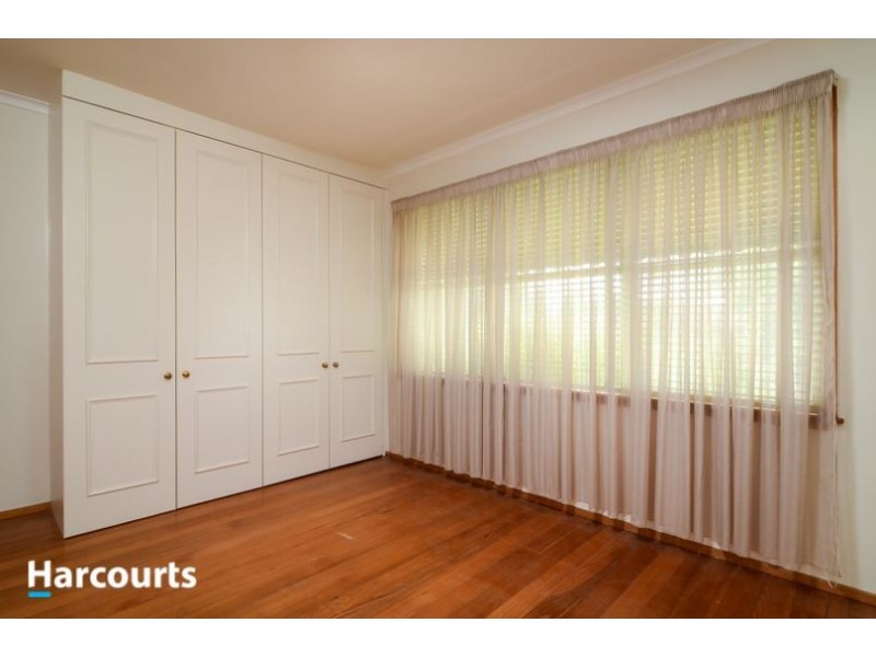 54 Rosemary Crescent, Frankston North VIC 3200