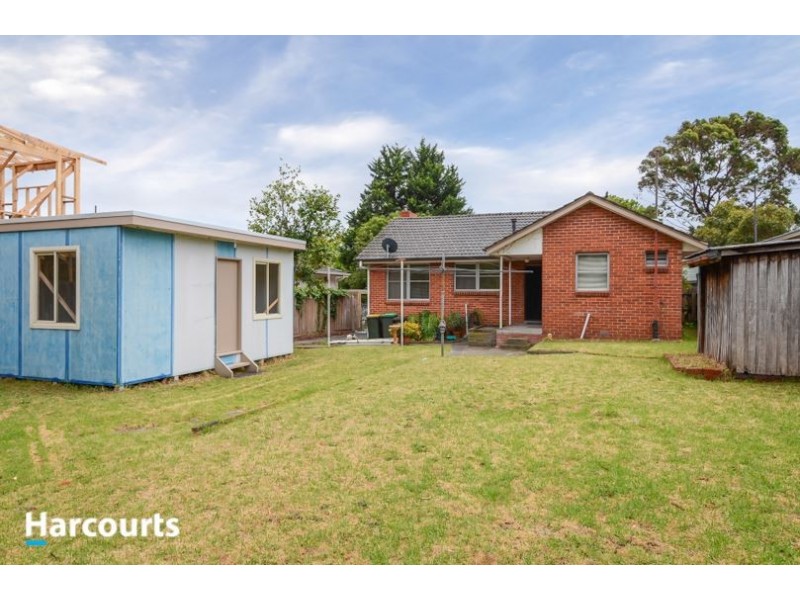 54 Rosemary Crescent, Frankston North VIC 3200