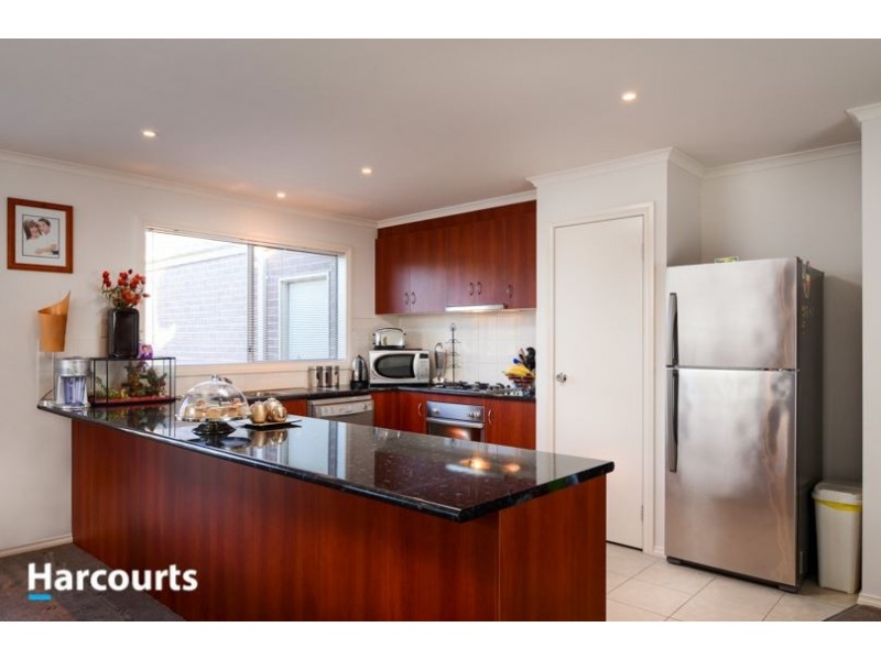 72 Ferndown Drive, Cranbourne VIC 3977