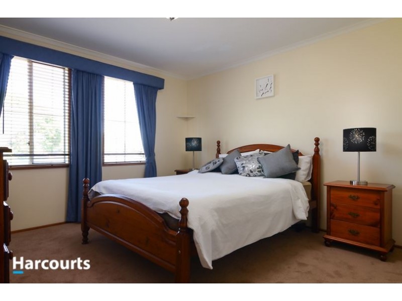 3 Nicole Court, Skye VIC 3977