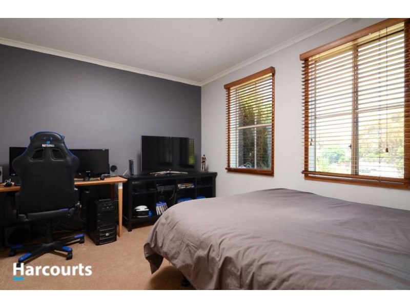 3 Nicole Court, Skye VIC 3977