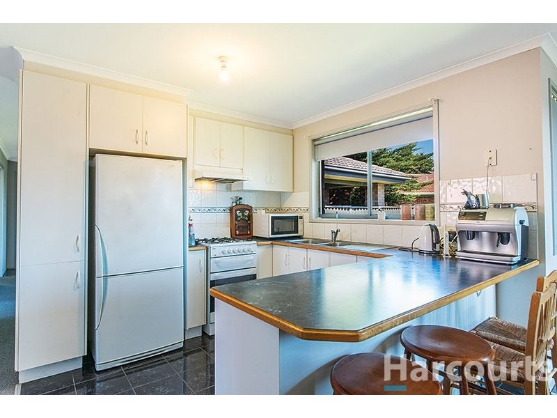 7 Parhnam Court, Carrum Downs VIC 3201