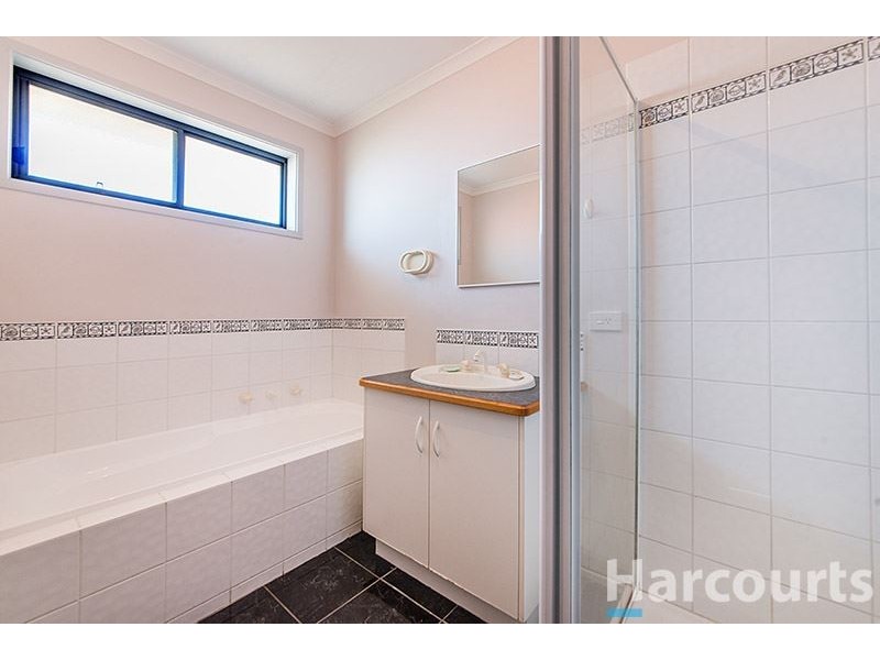 7 Parhnam Court, Carrum Downs VIC 3201