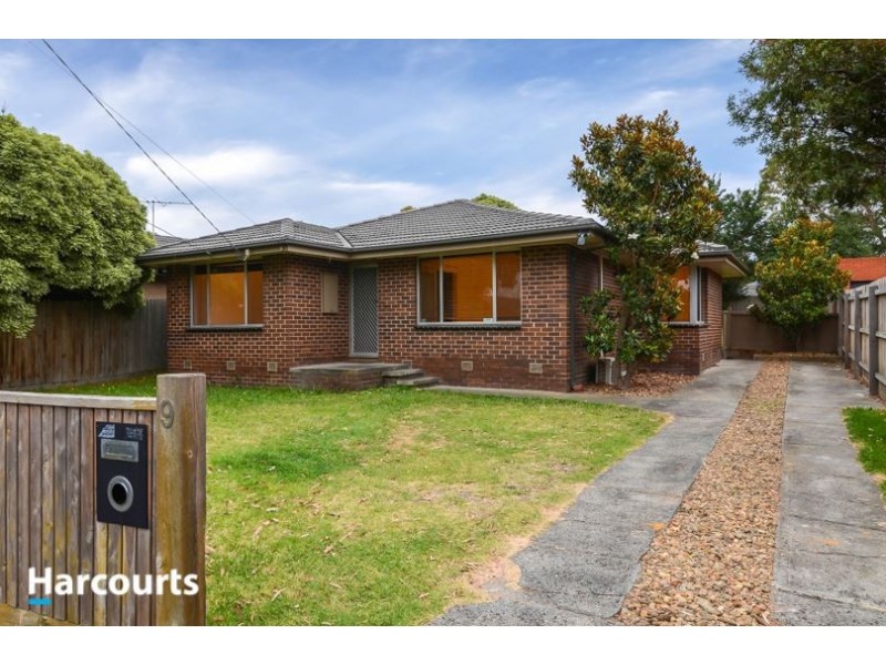 9 Centenary Street, Seaford VIC 3198