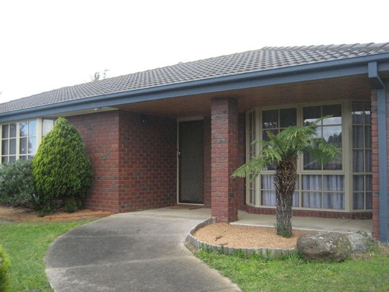 17 Quarrion Drive, Carrum Downs VIC 3201