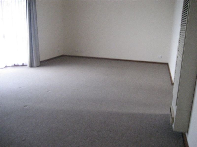 17 Quarrion Drive, Carrum Downs VIC 3201