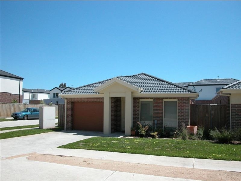 4/32 Lats Avenue, Carrum Downs VIC 3201