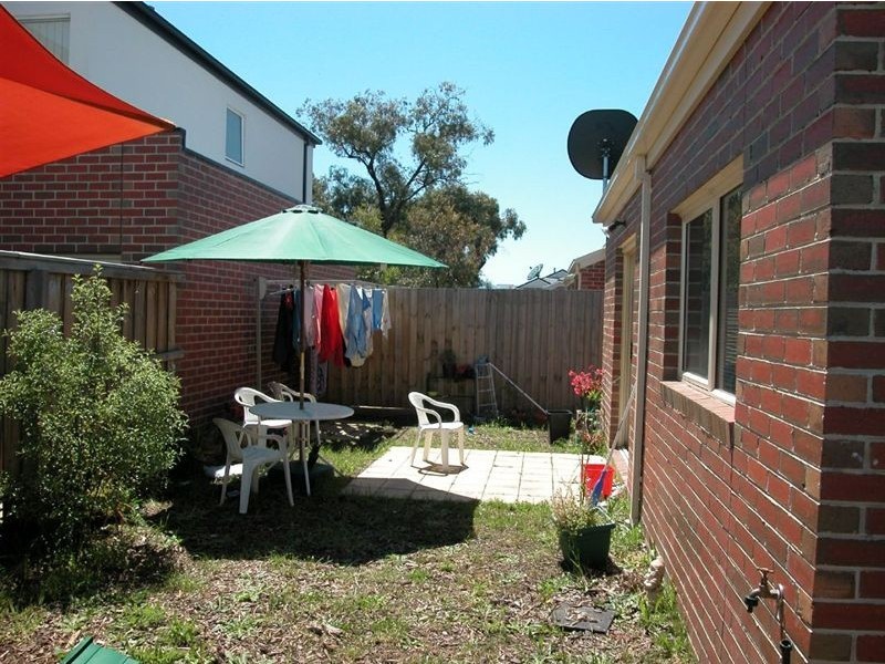 4/32 Lats Avenue, Carrum Downs VIC 3201