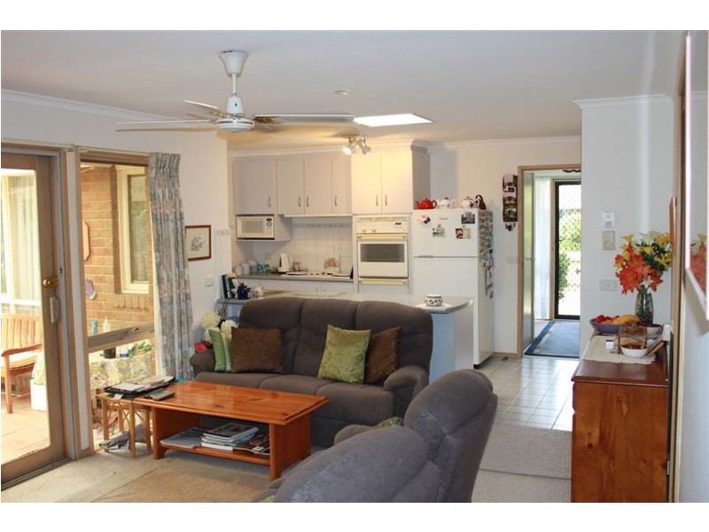 2 Tania Court, Carrum Downs VIC 3201