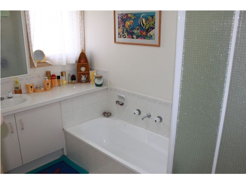 2 Tania Court, Carrum Downs VIC 3201