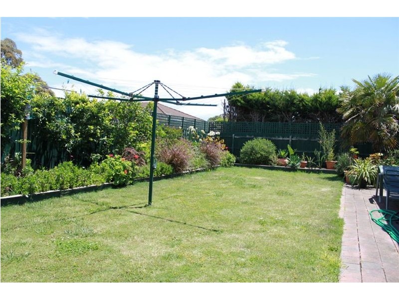 40 Redgum Avenue, Carrum Downs VIC 3201