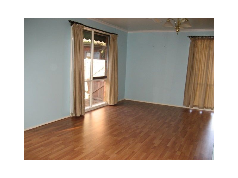 37 Emanuel Drive, Seaford VIC 3198