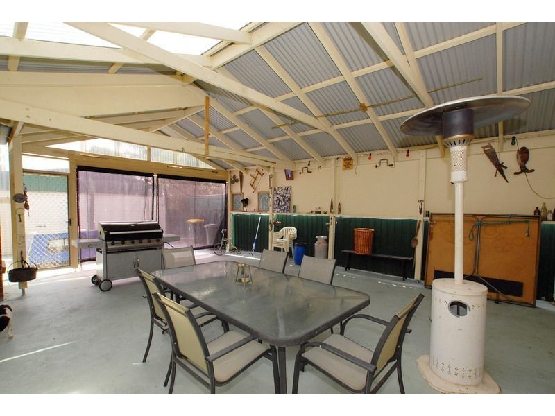 11 Kerrie Anne Court, Skye VIC 3977