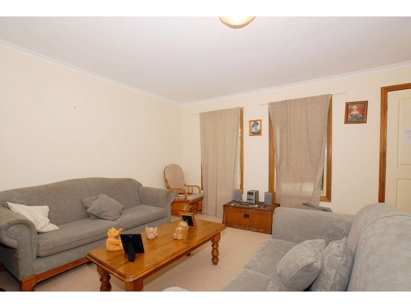 11 Kerrie Anne Court, Skye VIC 3977