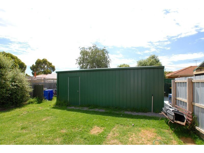 11 Kerrie Anne Court, Skye VIC 3977