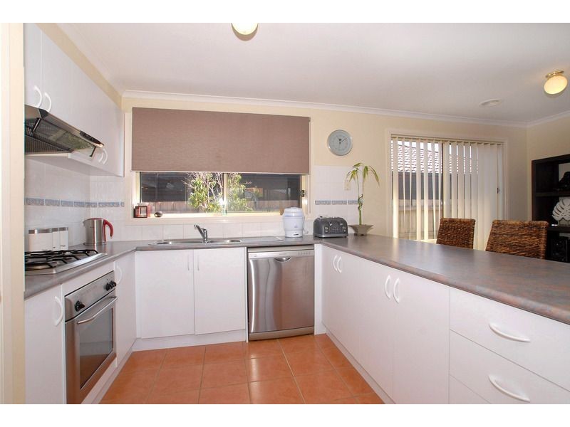 9 Melanie Blair Place, Skye VIC 3977