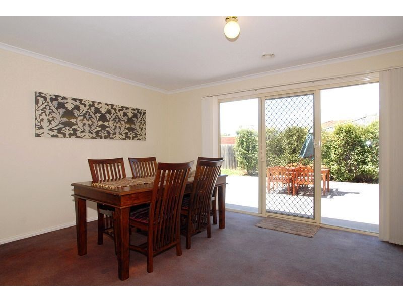 9 Melanie Blair Place, Skye VIC 3977